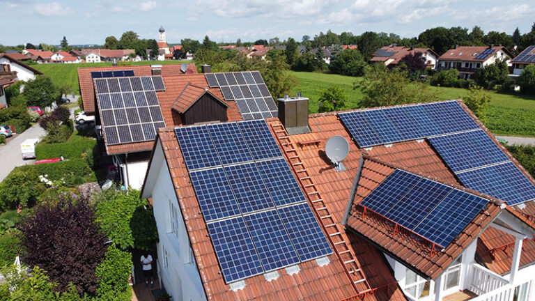 Read more about the article Photovoltaik-Bündelaktion in Forstinning, Hohenlinden und Markt Schwaben